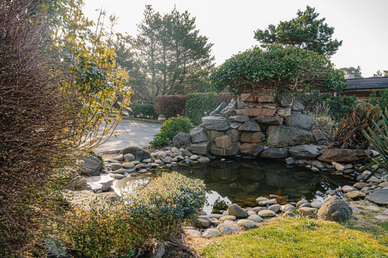The Ashley Inn & Suites Lincoln City Dış mekan fotoğraf