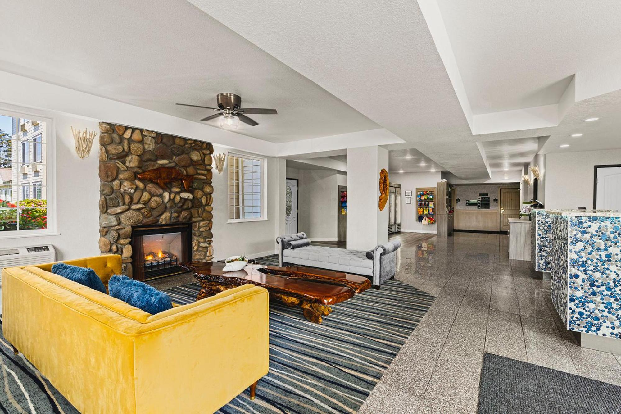The Ashley Inn & Suites Lincoln City Dış mekan fotoğraf